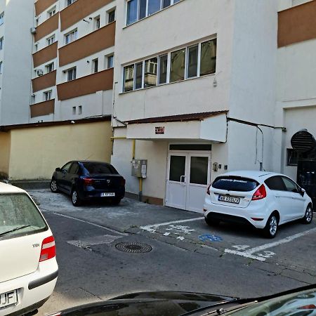 Garsoniera 1 Decembrie Apartment Alba Iulia Exterior photo